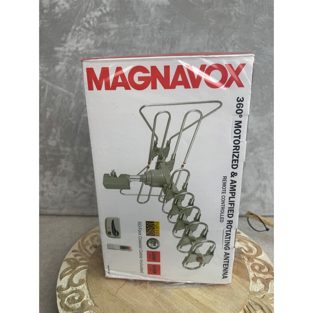 Magnavox MG-ANT-104 360 Motorized Amplified Rotating Outdoor TV Antenna 1080p FM